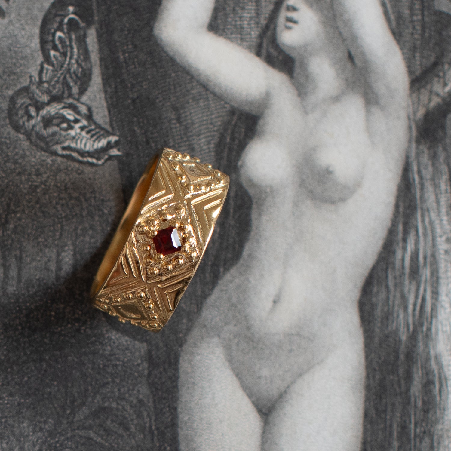 Cadre Ring