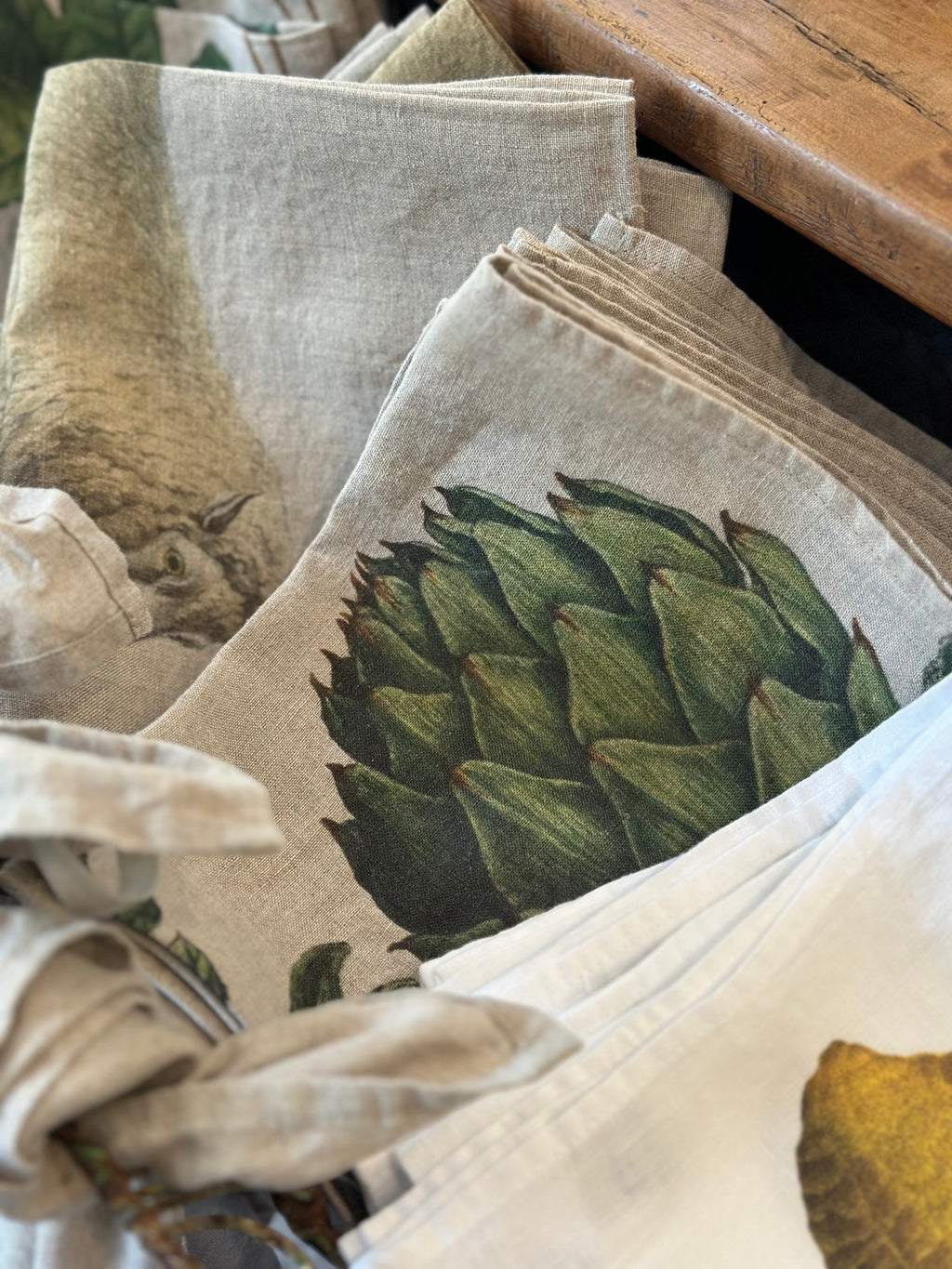 Illustrated Linen Kitchen Tea Towels - Artichoke or  Beetroot