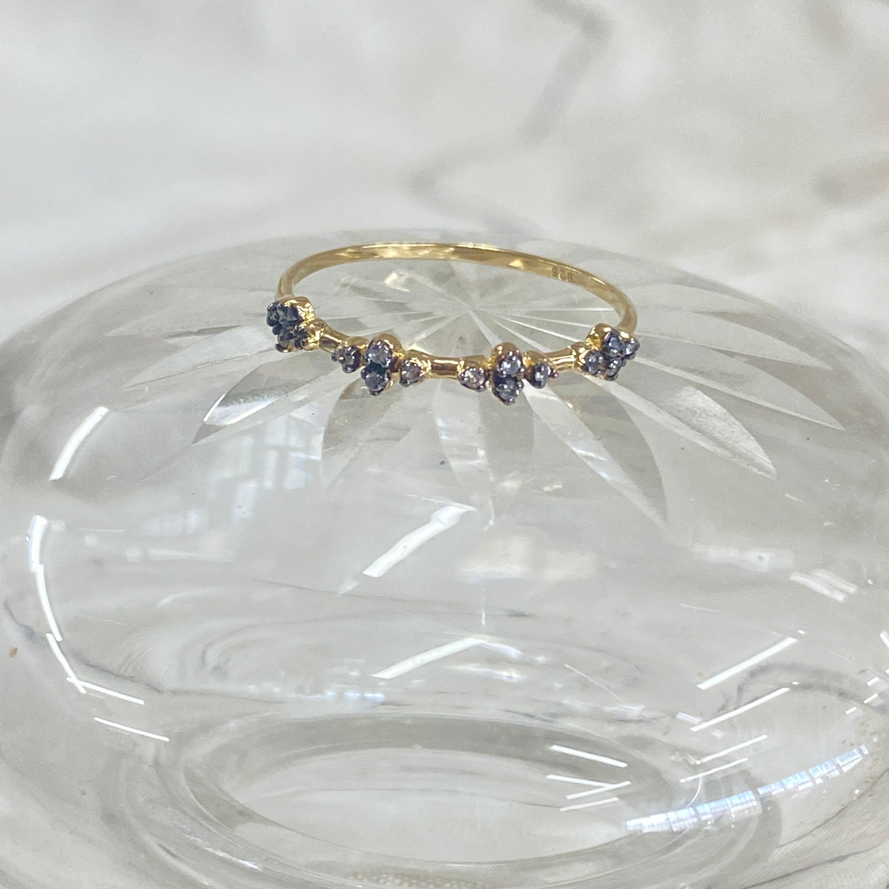 Bourgeon Petite Ring
