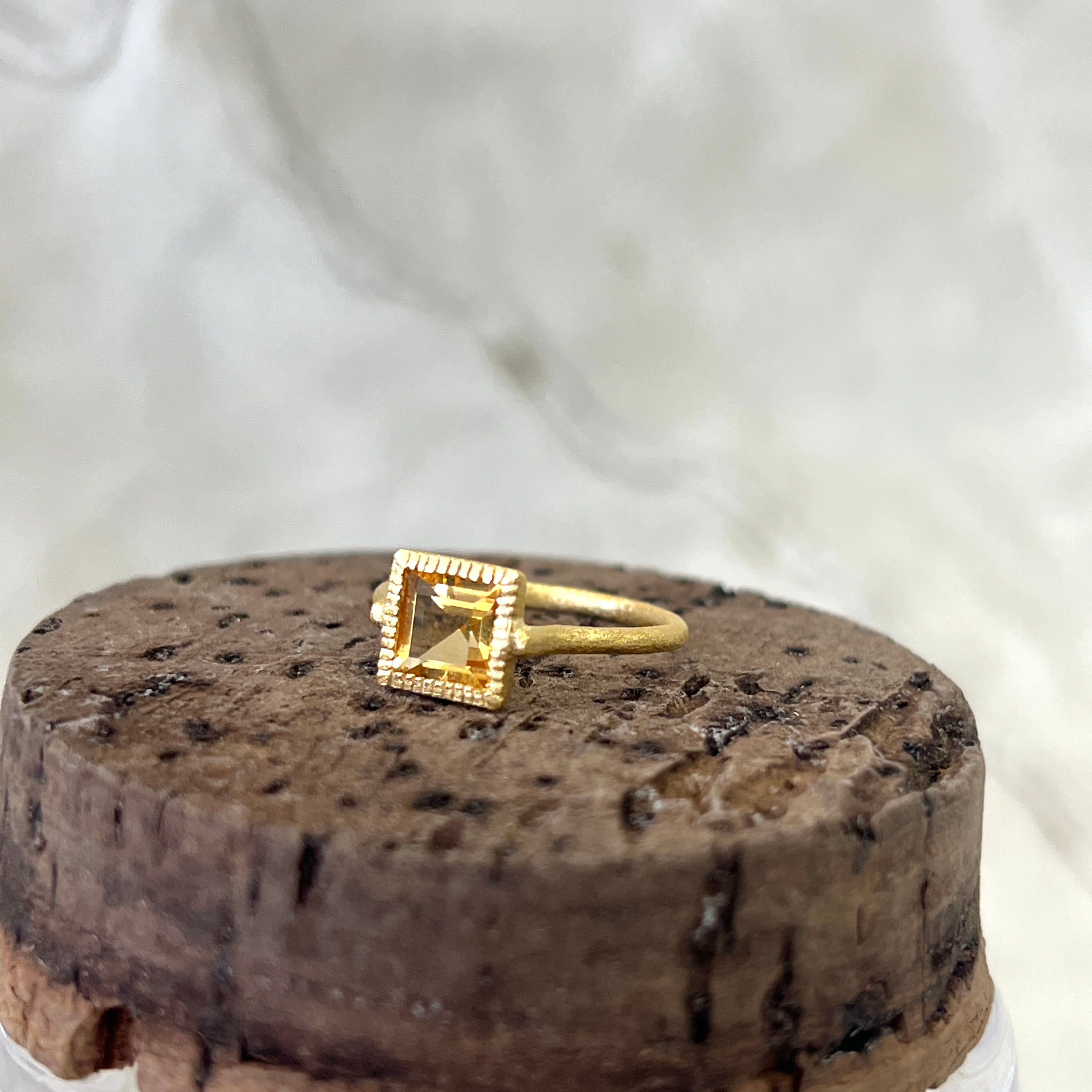 Ecorce Ring