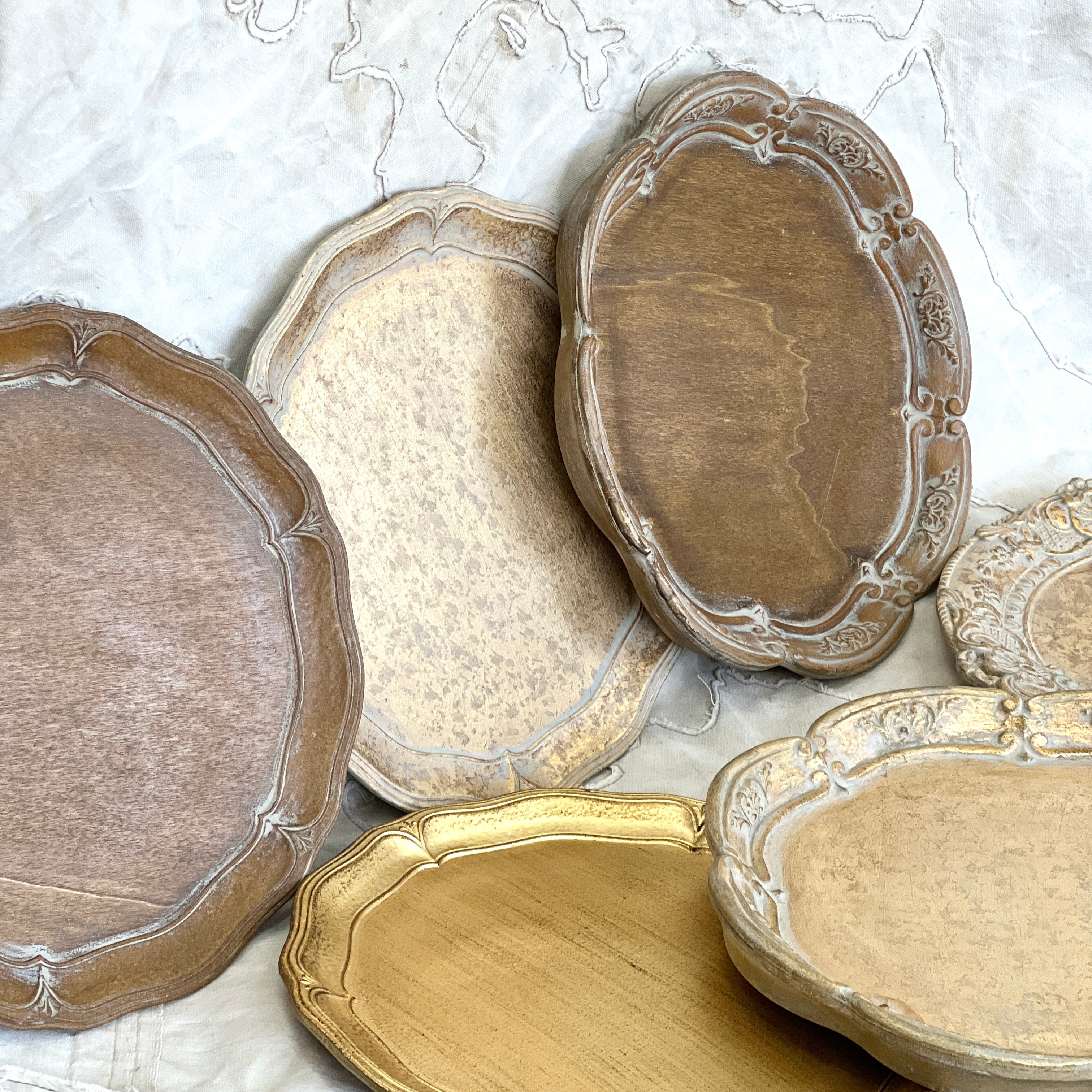Round Charger Plate - Muted Gold/ Italian Tray #7