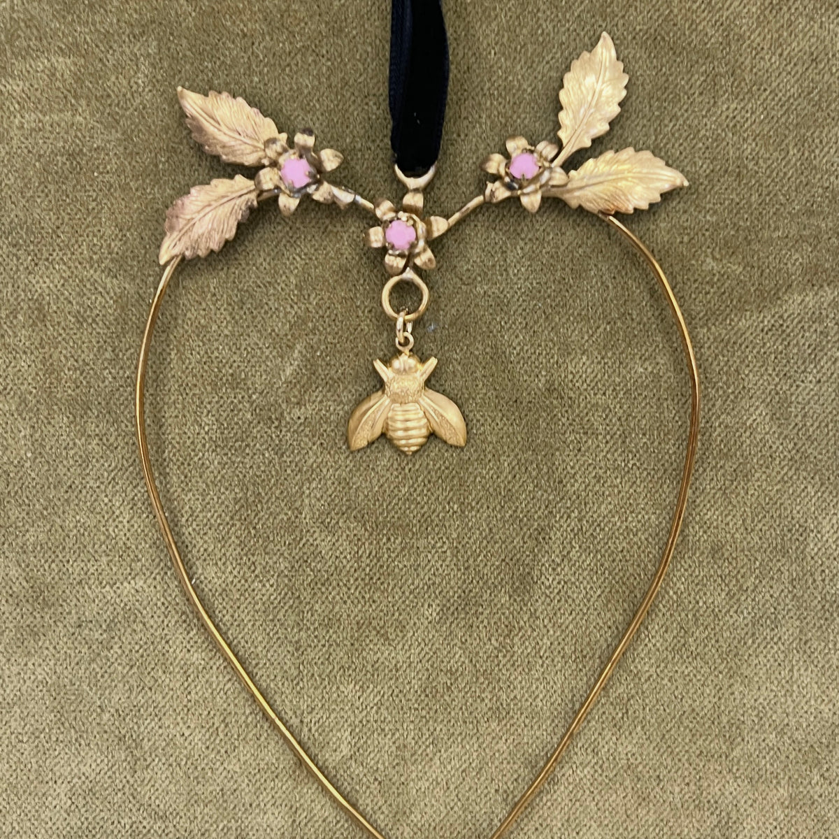 Nikki Witt - Christmas Brass Hearts