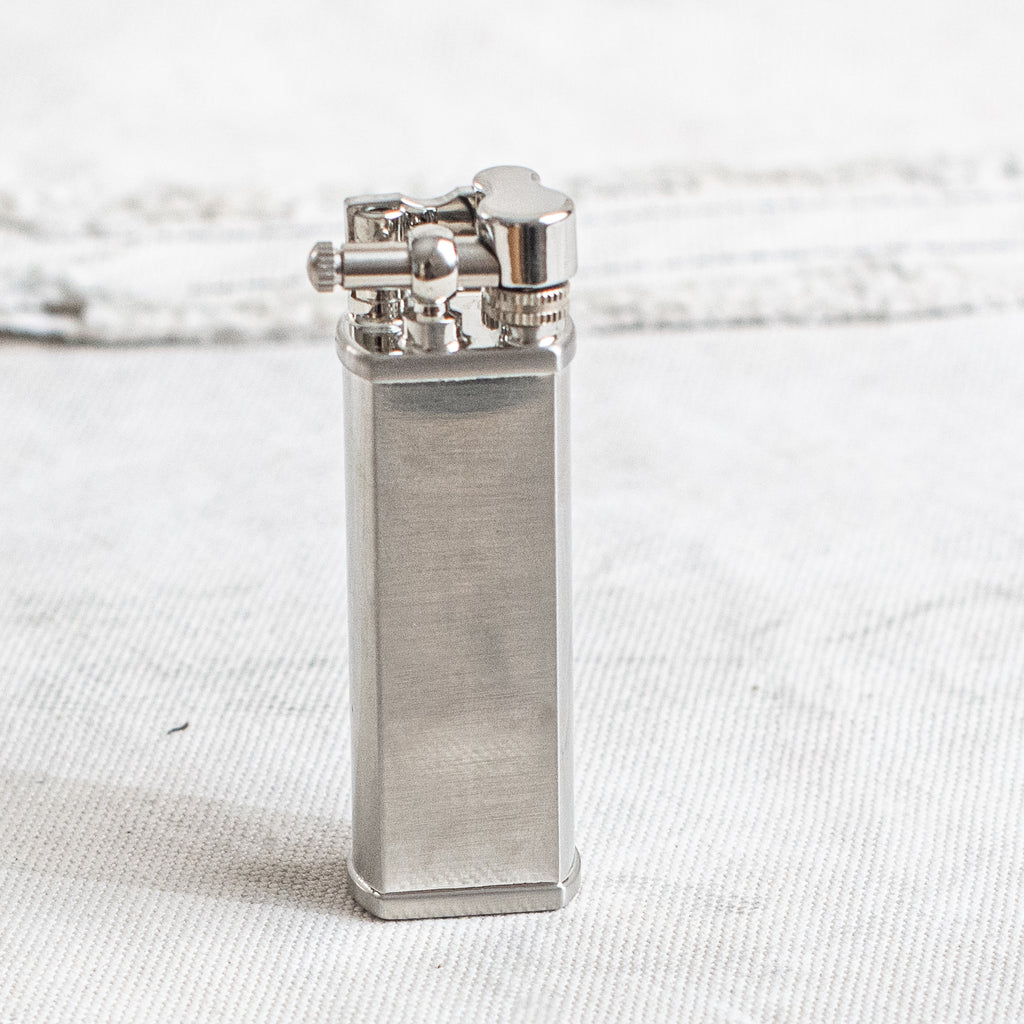 Tsubota Pearl Bolbo and Queue Lighters - Japan