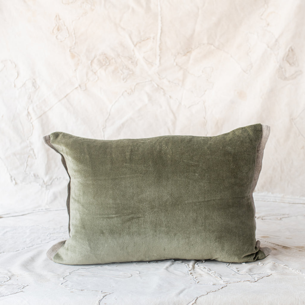 En fil d' Indienne France - Medicis Cushions - Velvet and Linen Edge
