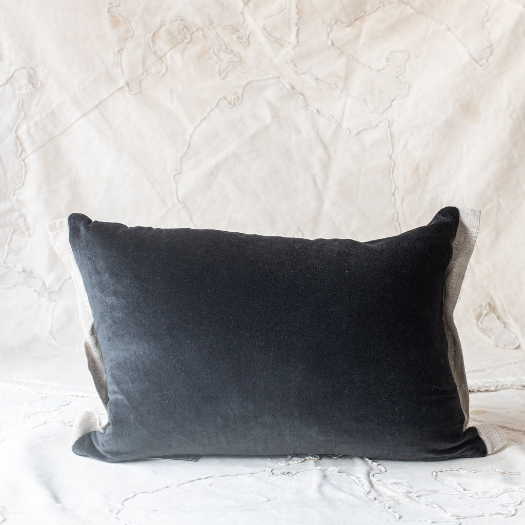 En fil d' Indienne France - Medicis Cushions - Velvet and Linen Edge