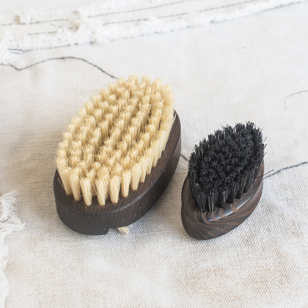 Nail Brush - Oval Thermo Wood