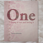 Victoria Alexander - One