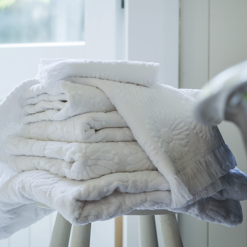 Daisy Towel Range