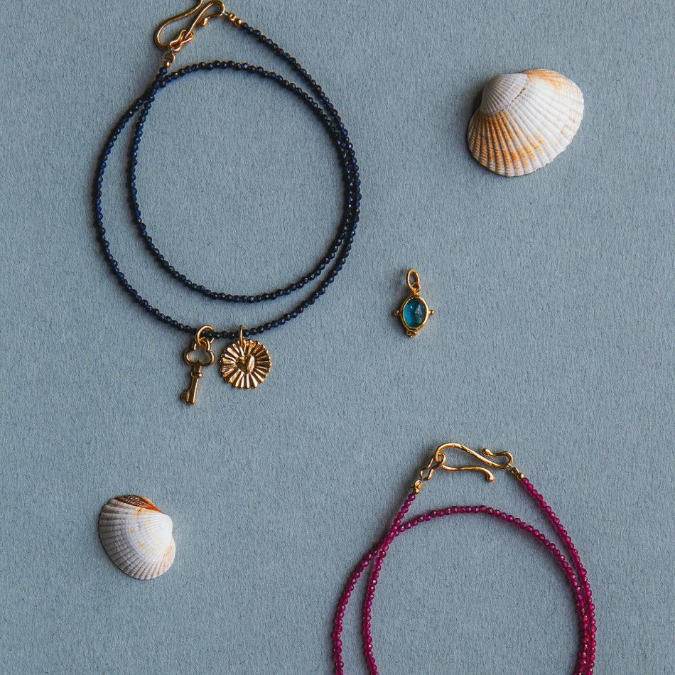 Alix D. Reynis Amulette - Cle (Key)