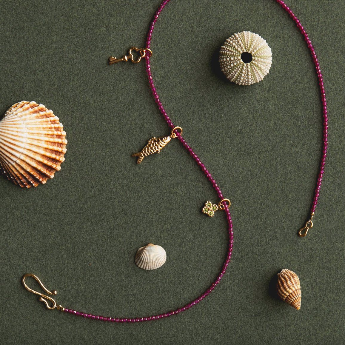 Alix D. Reynis Amulette - Poisson (Fish)