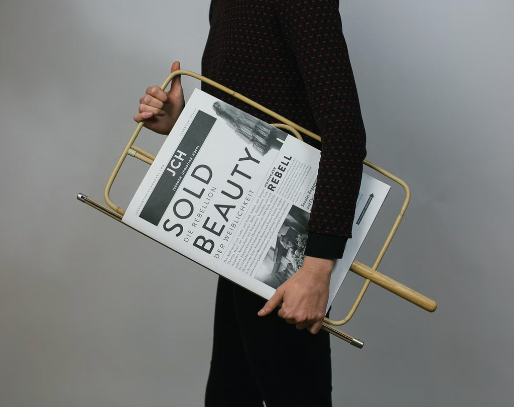 Viennese Paper Holder - Tabloid Dark