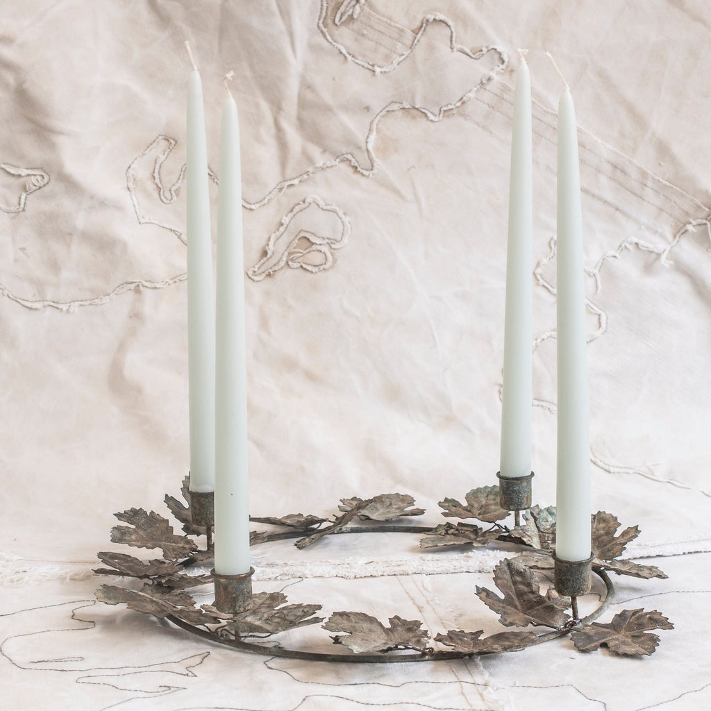 Table Wreath with Four Taper Holder