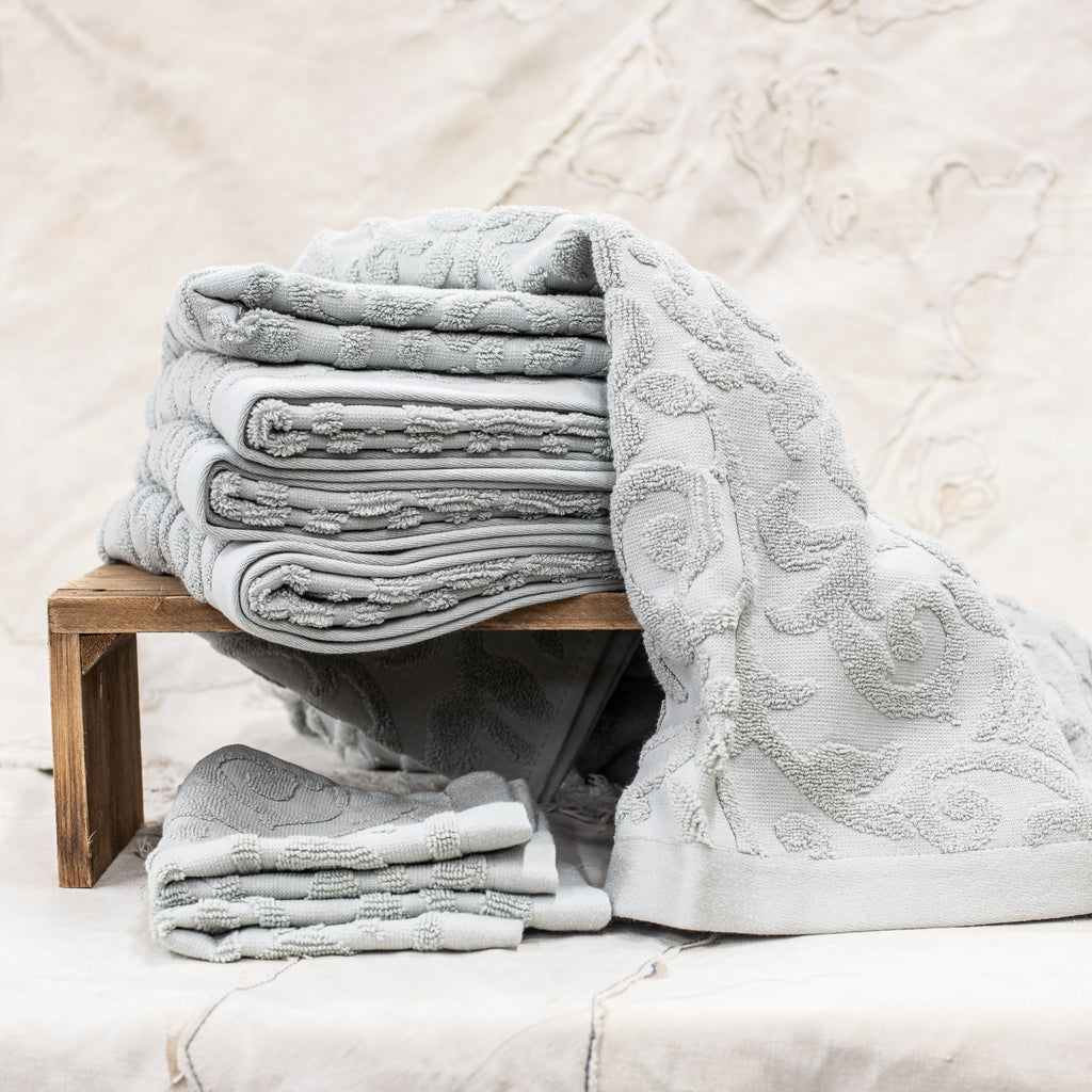 Paisley Bath Range