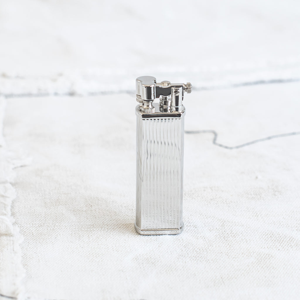 Tsubota Pearl Bolbo and Queue Lighters - Japan