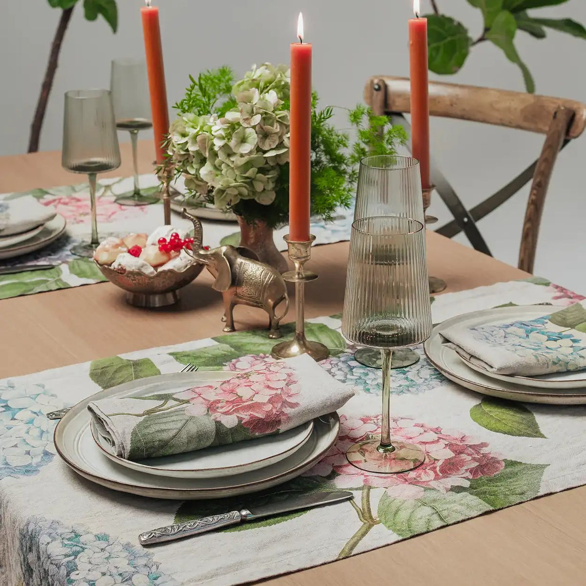 Illustrated Linen Table Runner - Hydrangea