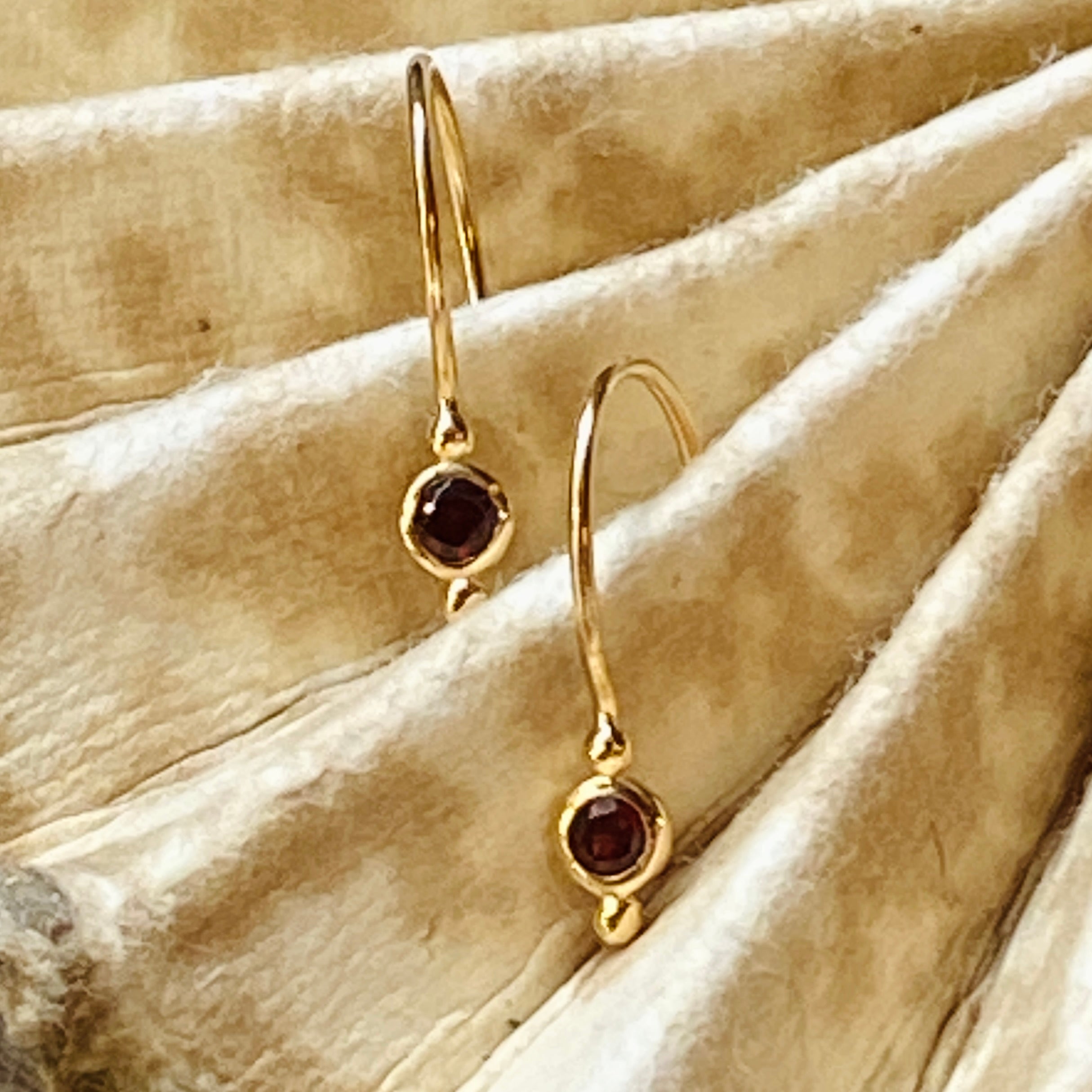 Cadre Petite Earrings