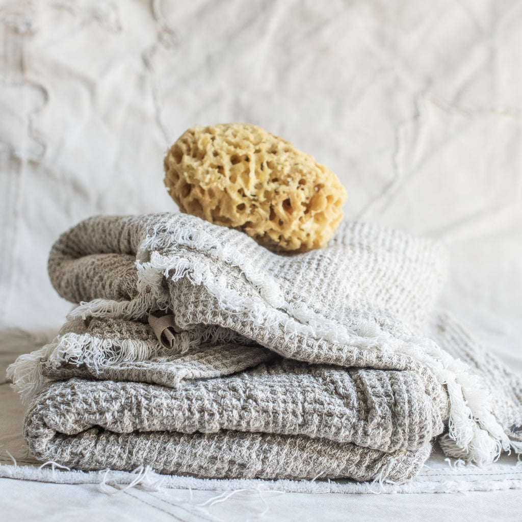 +Swedish Waffle Linen Bath Towel - Vera Weave - The Lost + Found Department