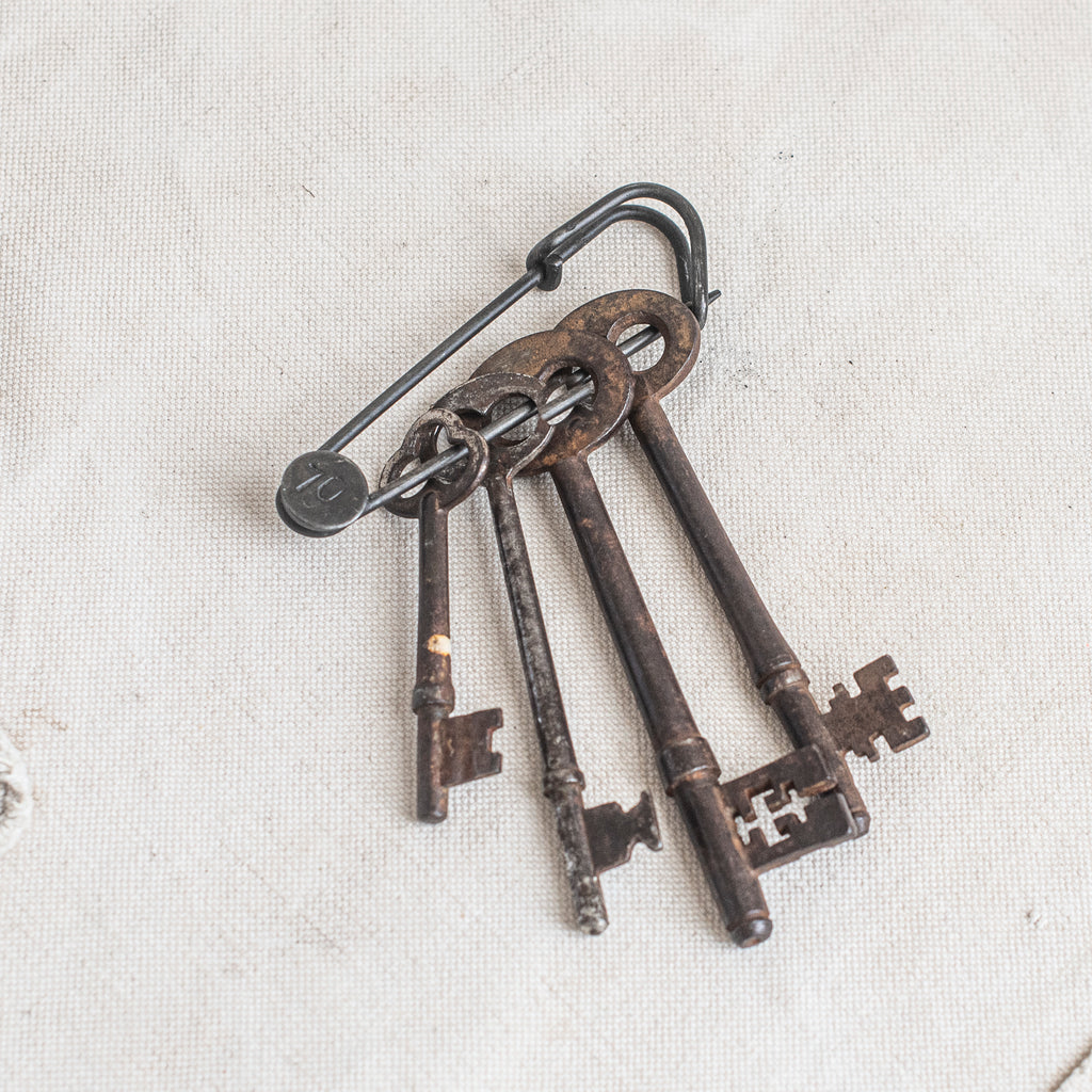 Laundry Pins - The Lost + Found Department