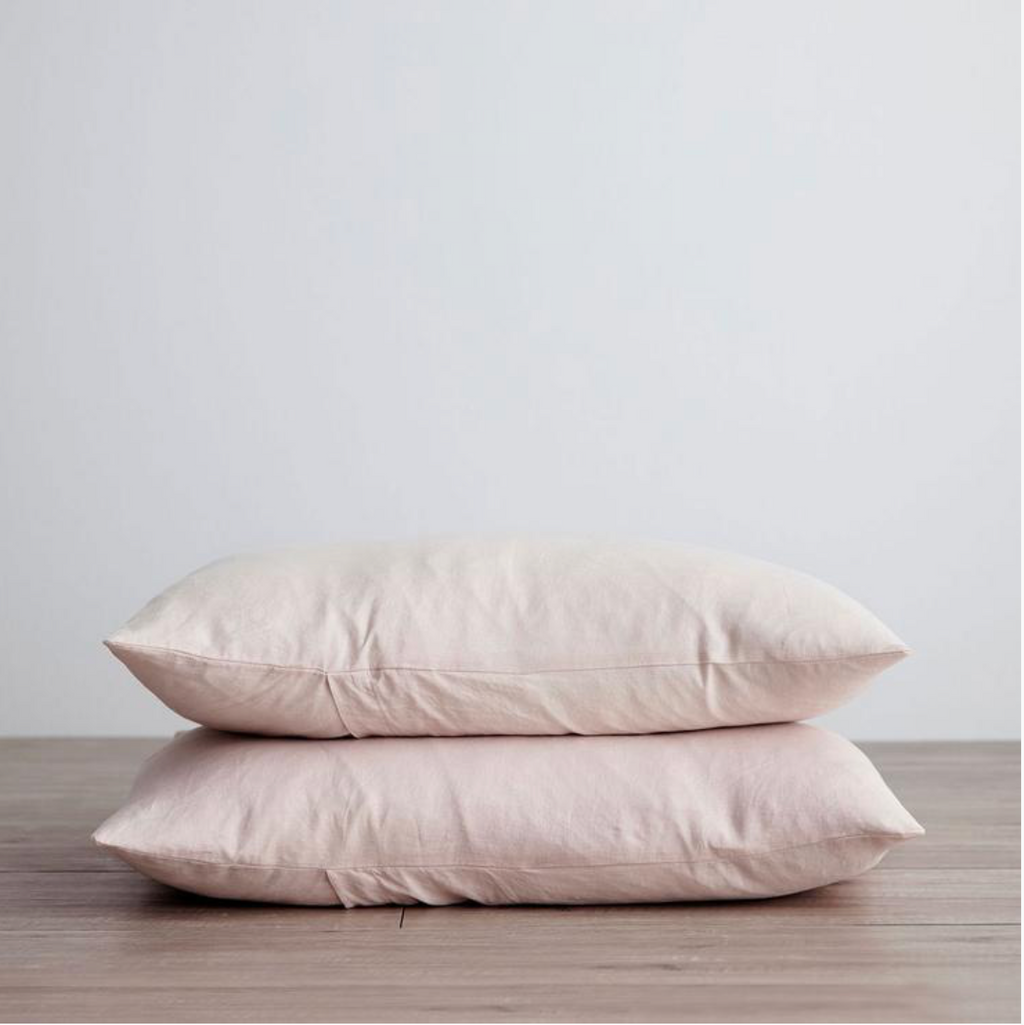 + Cultiver Linen Standard Pillowcase Set - The Lost + Found Department