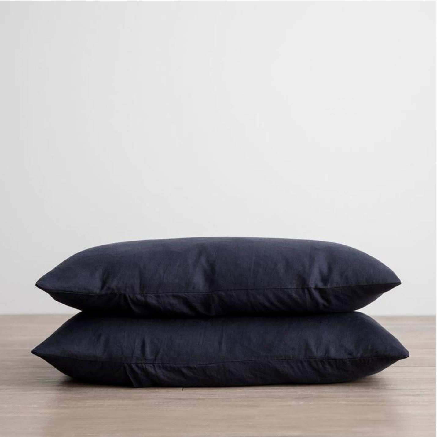 + Cultiver Linen Standard Pillowcase Set - The Lost + Found Department