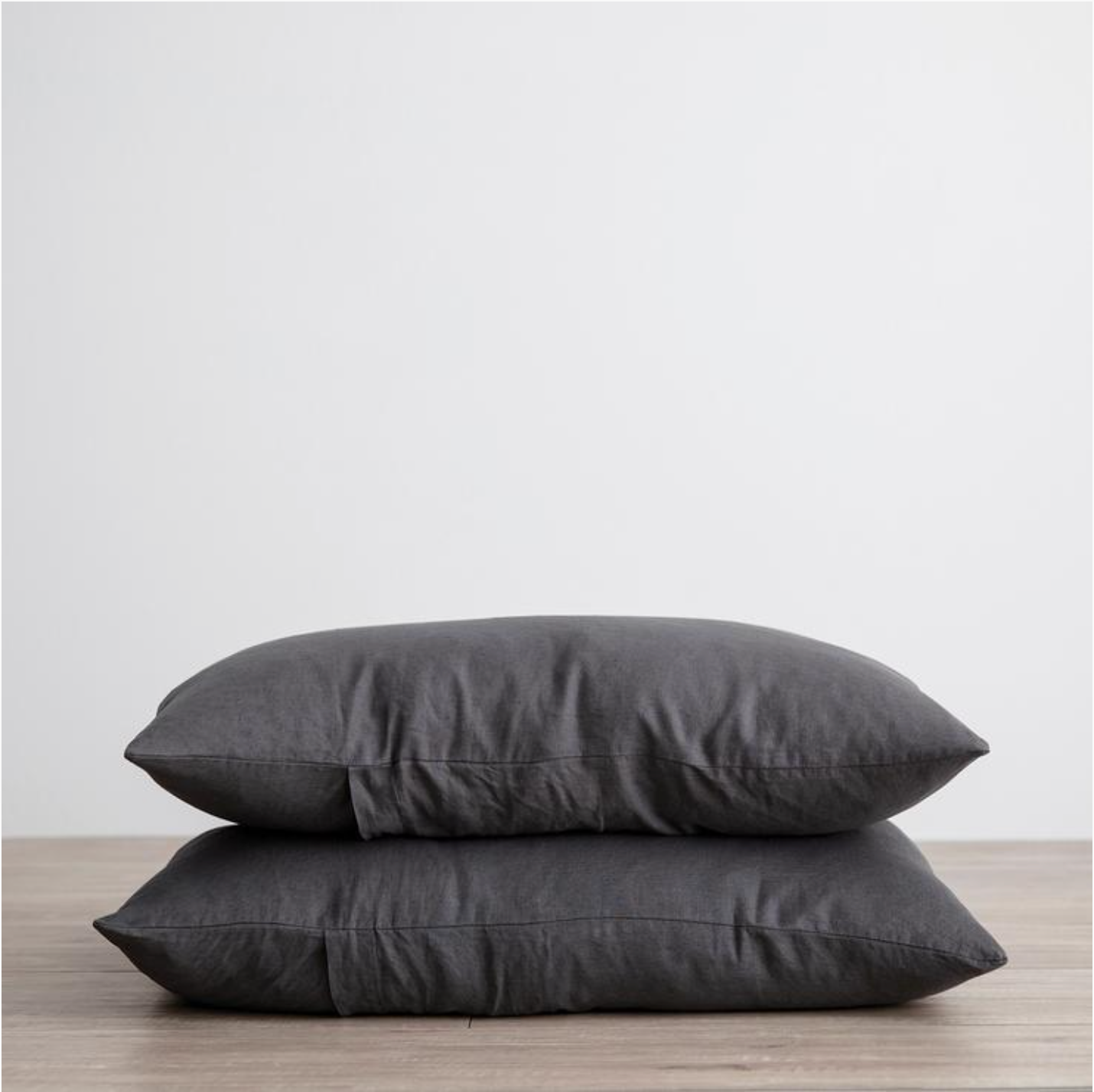 + Cultiver Linen Standard Pillowcase Set - The Lost + Found Department