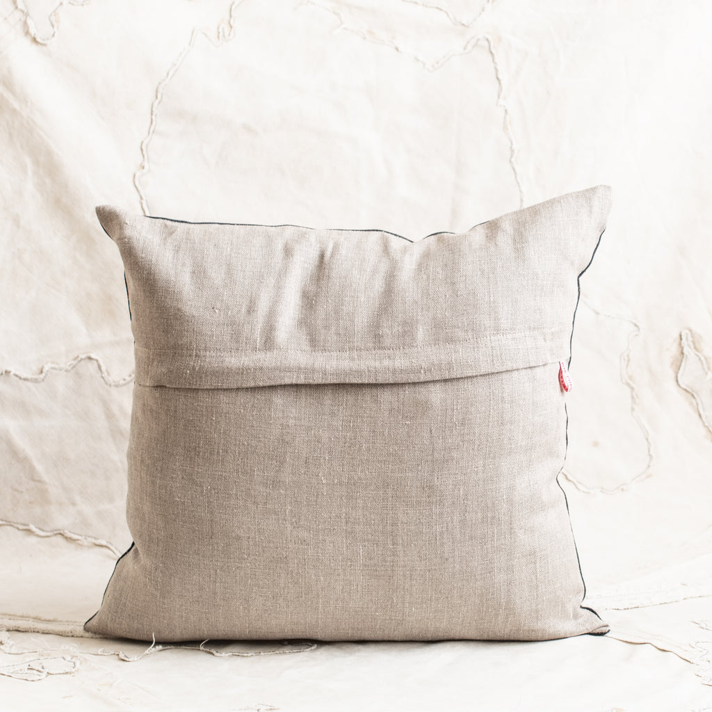 + Vox Populi Co Linen Cushion - Nº48 - The Lost + Found Department